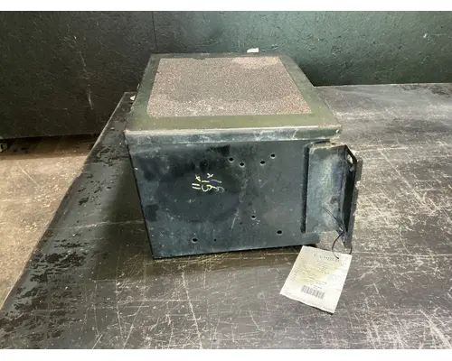 Capacity of Texas TJ5000 Battery Boxes