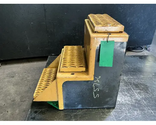 Capacity of Texas TJ5000 Battery Boxes