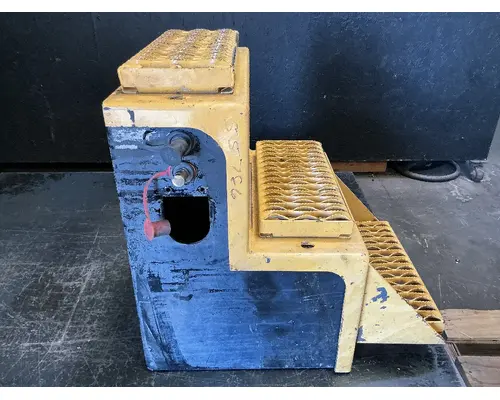 Capacity of Texas TJ5000 Battery Boxes