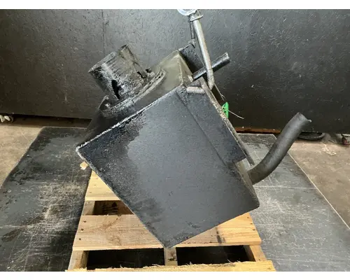 Capacity of Texas TJ5000 Hydraulic Tank