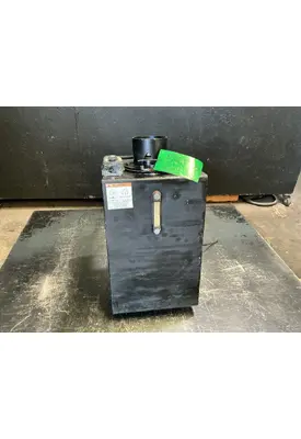 Capacity of Texas TJ5000 Hydraulic Tank