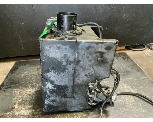 Capacity of Texas TJ5000 Hydraulic Tank