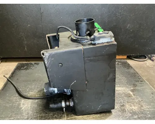 Capacity of Texas TJ5000 Hydraulic Tank