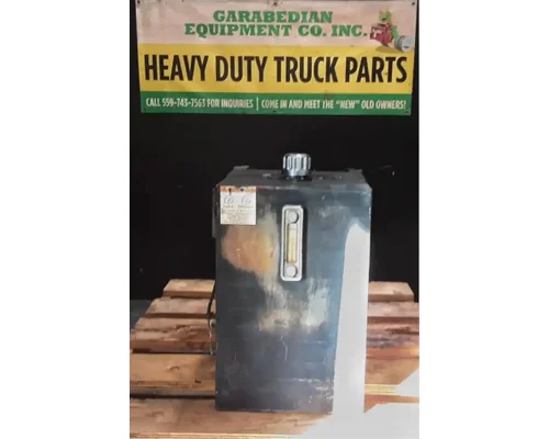Capacity of Texas TJ5000 Hydraulic Tank