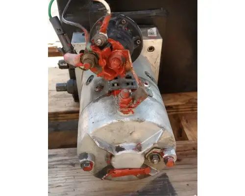 Capacity of Texas TJ5000 Hydraulic Tank