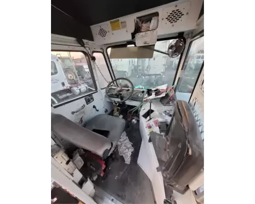 Capacity TJ5000 Cab