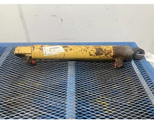 Case 1840 Equip Hydraulic Cylinder