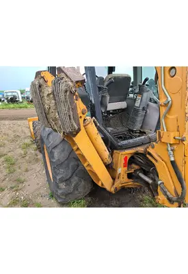 Case 580 SM Equip Outrigger