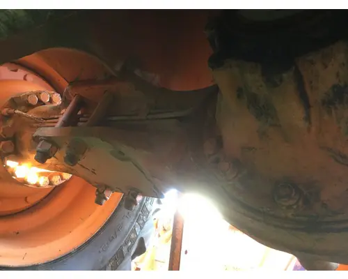 Case 621B Equip Axle