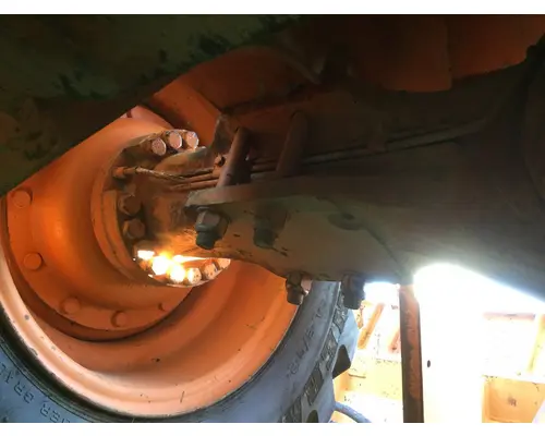 Case 621B Equip Axle