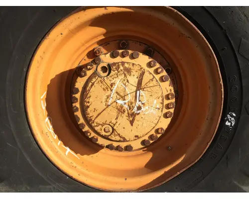 Case 621B Equip Axle