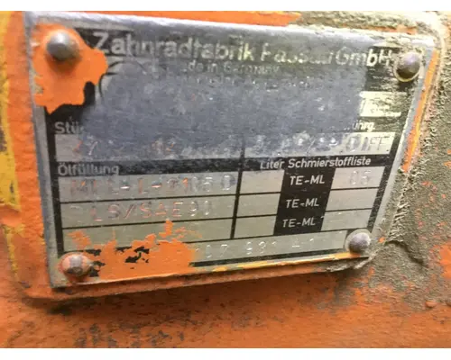 Case 621B Equip Axle