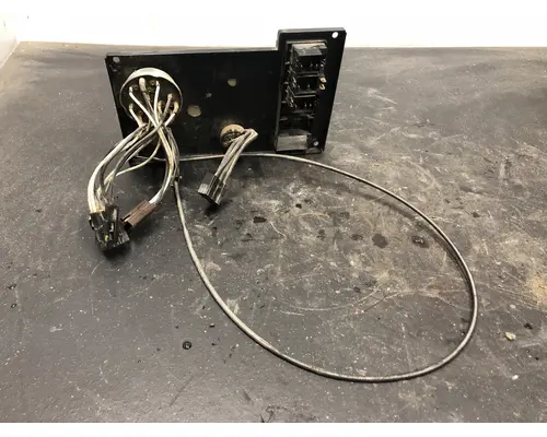 Case 621B Equip Dash Panel