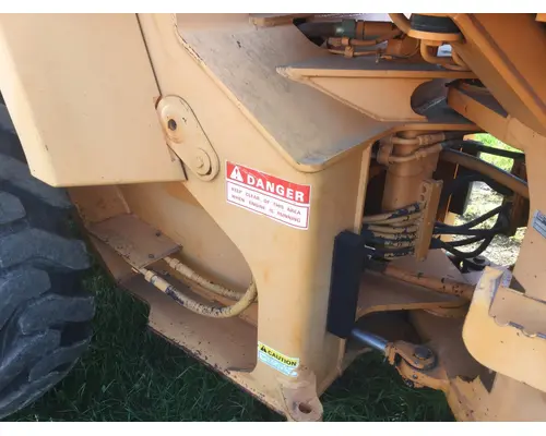 Case 621B Equip Frame