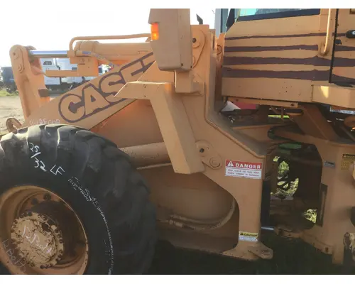 Case 621B Equip Frame