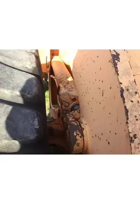 Case 621B Equip Hydraulic Cylinder