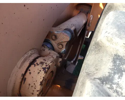 Case 621B Equip Hydraulic Cylinder