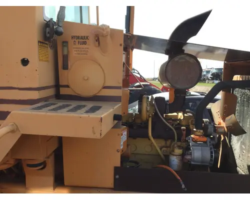 Case 621B Equip Hydraulic TankReservoir