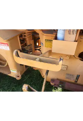Case 621B Equip Step