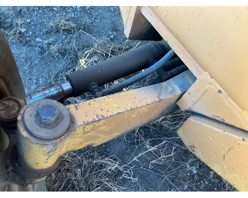 Case 680E Equip Axle