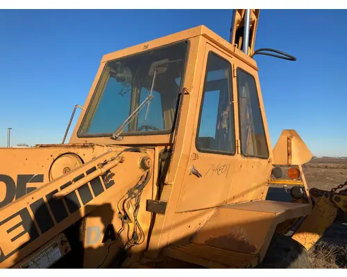 Case 680E Equip Cab Assembly