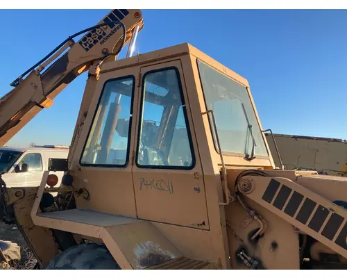 Case 680E Equip Cab Assembly