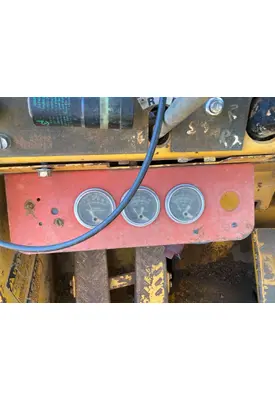 Case 680E Equip Dash Panel