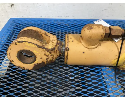 Case 680E Equip Hydraulic Cylinder
