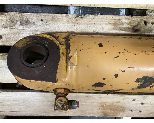 Case 680E Equip Hydraulic Cylinder