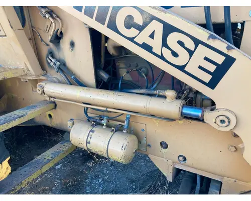 Case 680E Equip Hydraulic Cylinder