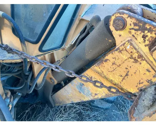 Case 680E Equip Hydraulic Cylinder