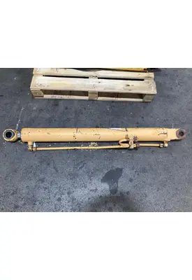 Case 680E Equip Hydraulic Cylinder
