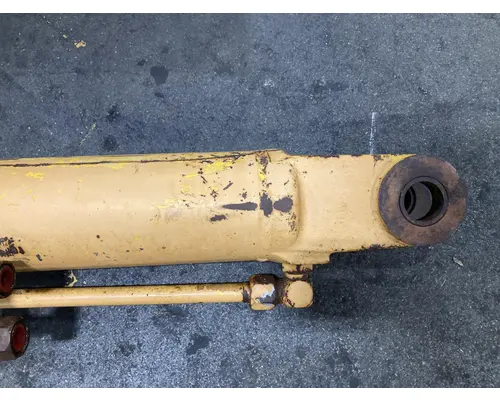 Case 680E Equip Hydraulic Cylinder