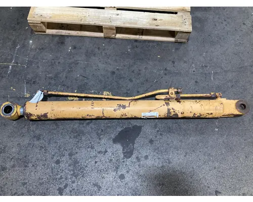 Case 680E Equip Hydraulic Cylinder