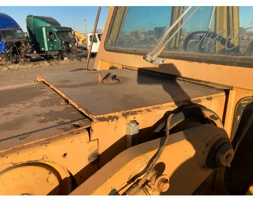 Case 680E Equip Hydraulic TankReservoir