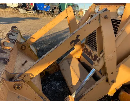 Case 680E Equip Linkage