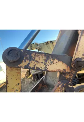Case 680E Equip Linkage