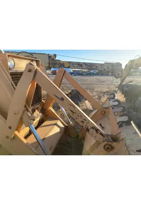 Case 680E Equip Linkage