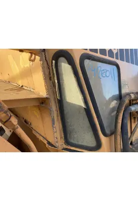 Case 680E Equip Side Glass