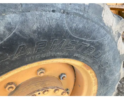 Case 680E Equip Tire and Rim