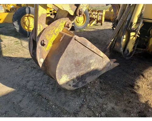 Case 680E Equipment (Mounted)
