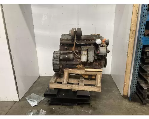 Case 6CT Engine Assembly