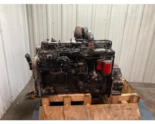 Case 6T-830 Engine Assembly