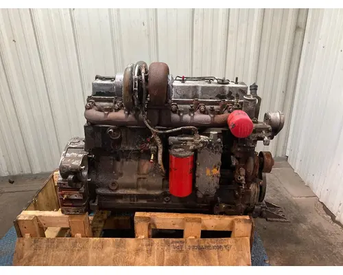 Case 6T-830 Engine Assembly