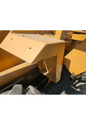 Case 721 Equip Fender