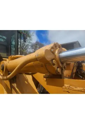 Case 721 Equip Hydraulic Cylinder