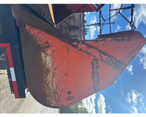 Case 821B Equipment (Mounted)