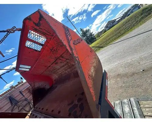 Case 821B Equipment (Mounted)