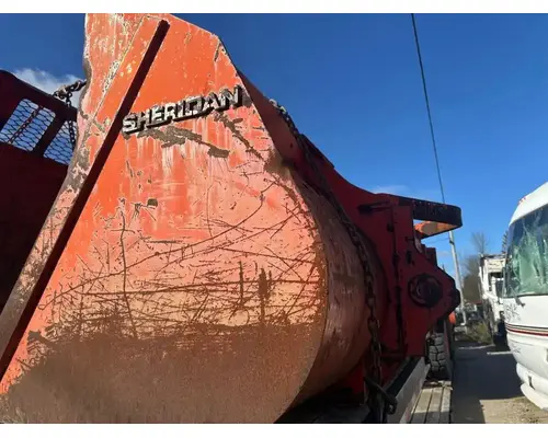 Case 821B Equipment (Mounted)