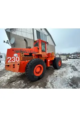 Case 821B Equipment (Mounted)